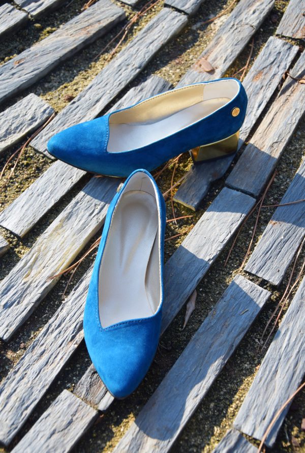 Navy Blue Shoes in Goat Suede for Petite Women
