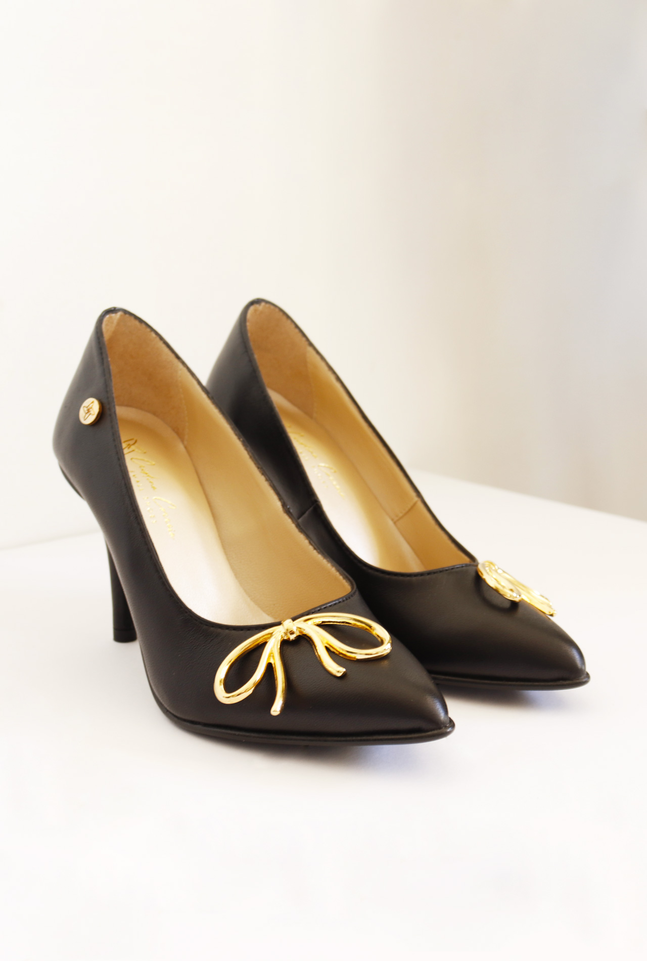 Black Patent Leather Stiletto  Small Shoes by Cristina Correia